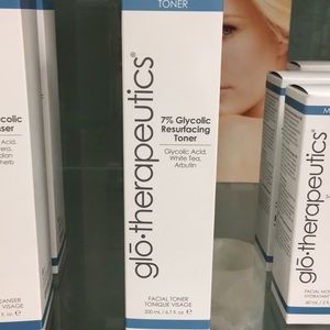 Glo Therapeutics 7% Glycolic Toner